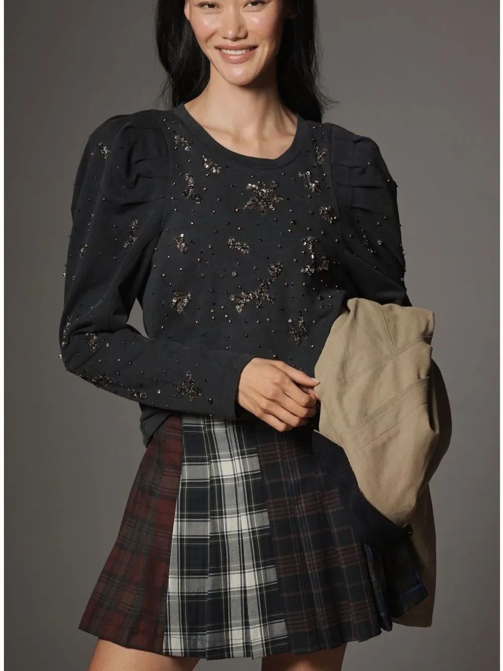Pulcro Puff-Sleeve Embellished Top